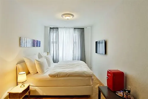 The Suite Hotel Garden Frankfurt am Main